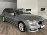 Mercedes-Benz E 350 CDI T-Modell 4M AHK+LEDER+KAMERA+TEMPO - Mercedes-Benz E 350 in Kassel