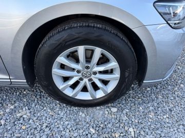 Volkswagen Passat Variant - 8