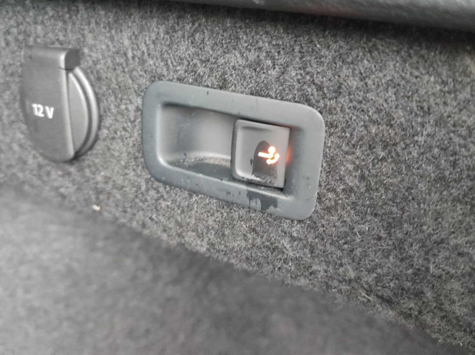 Volkswagen Passat Variant - Bild 14