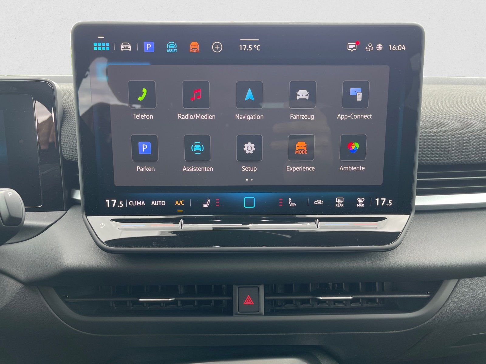 Volkswagen T-Roc - Bild 12