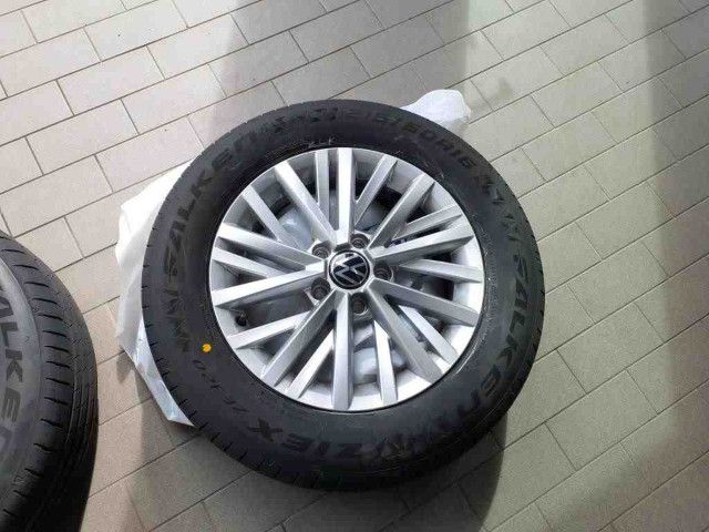 Volkswagen T-Roc - Bild 7