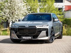 BMW 740 – 1 / 30