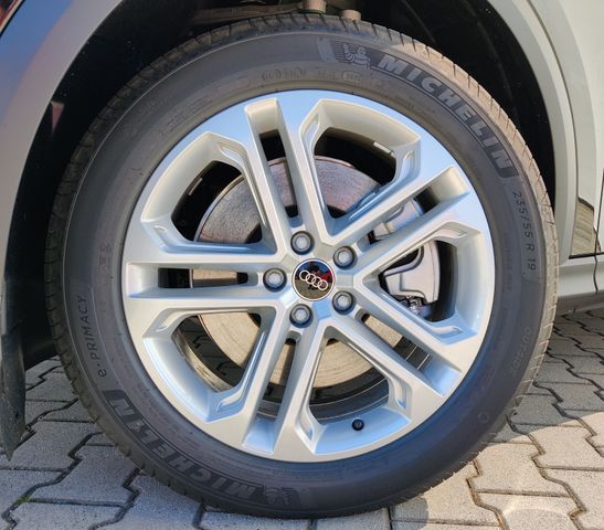 Q5 TDI quattro S tronic TECH/AHK