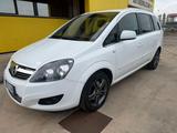 Opel 7 POSTI !! METANO zafira 1600 turbo metano 2014 - Opel Zafira mit CNG-Antrieb: 16