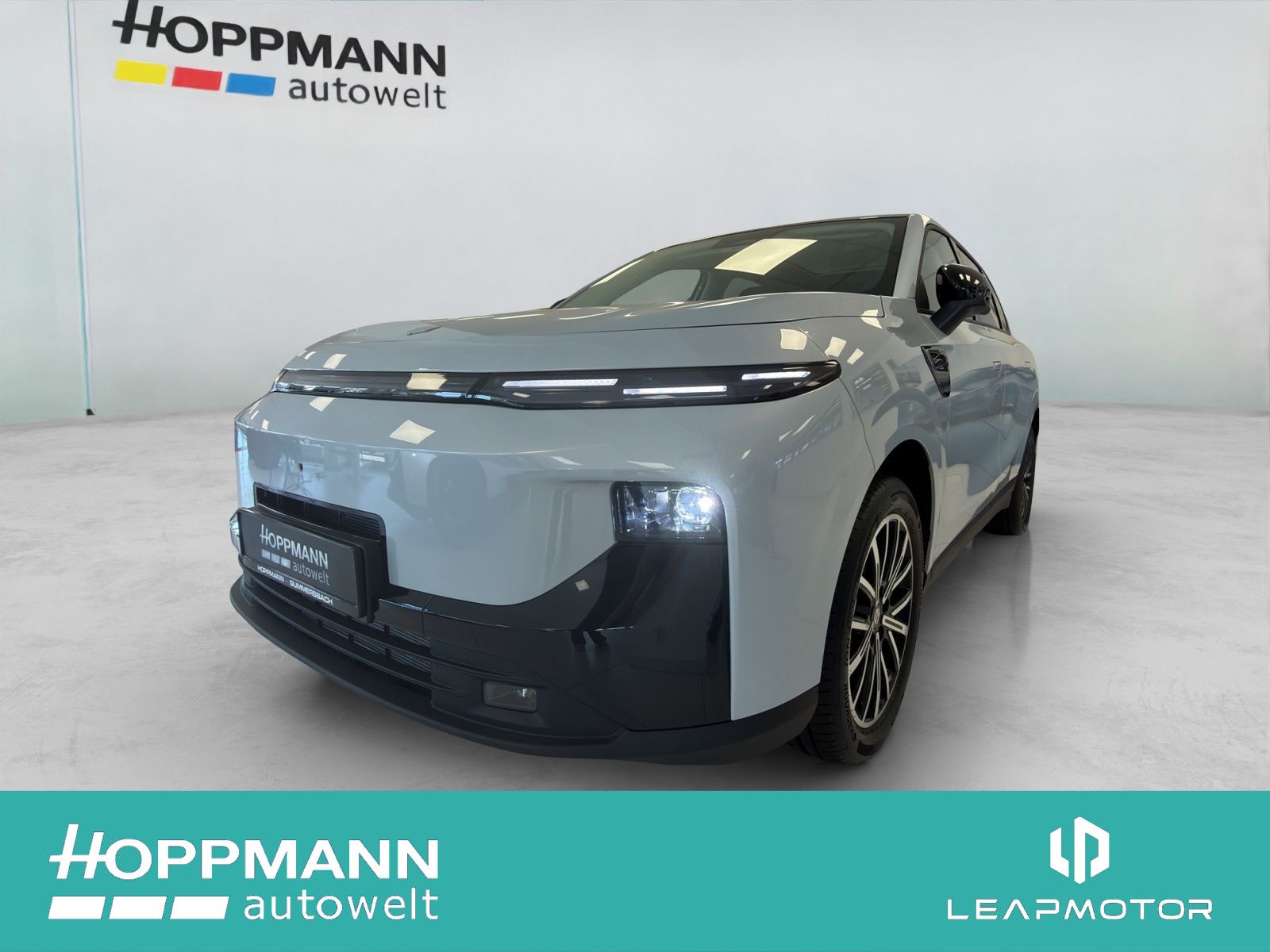 Leapmotor B10 REEV Design*PANORAMA*PDC*CARPLAY*
