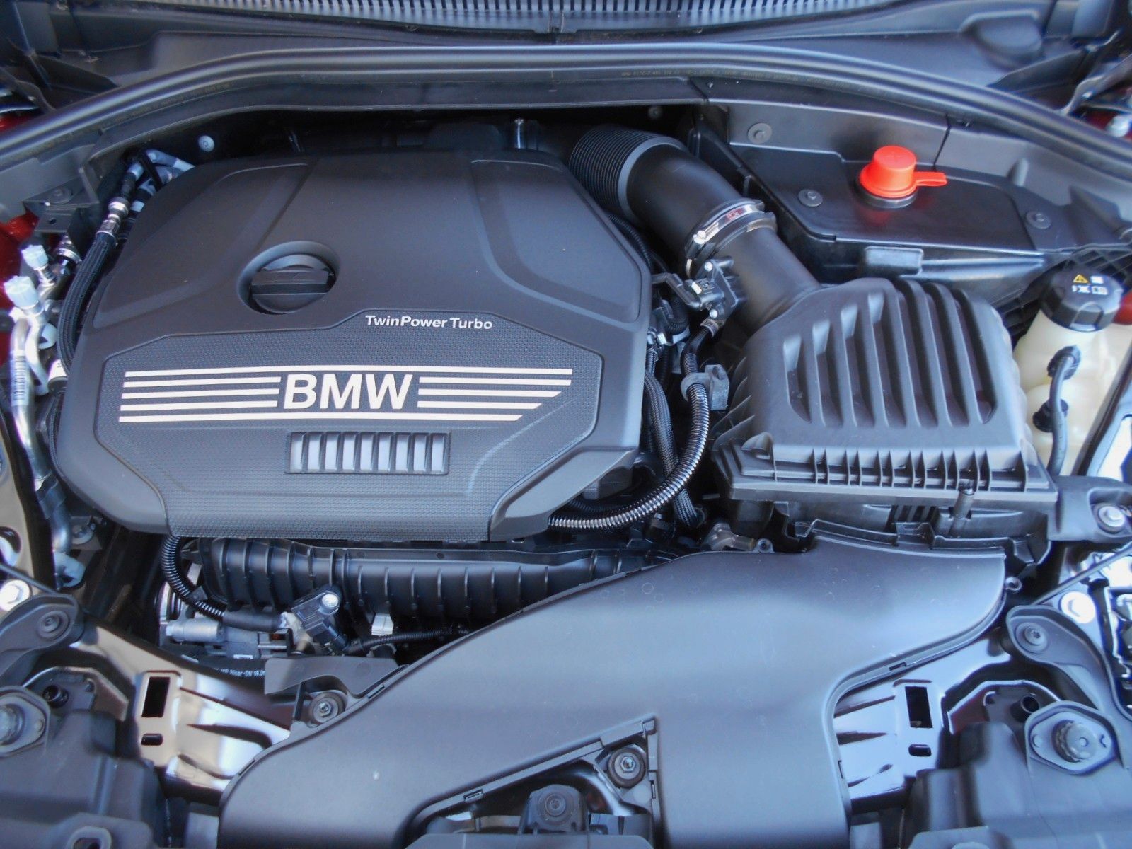 BMW 118iA 6`KM!!! -NAVI-LED-SITZHEIZUNG-CARPLAY-DAB- foto 5