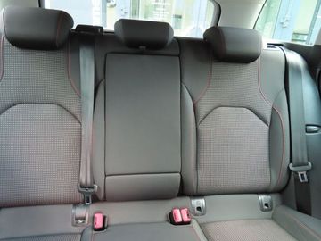 Fotografie 8 des Seat Leon Sportstourer FR 1.4 TSi Navi Kamera LED