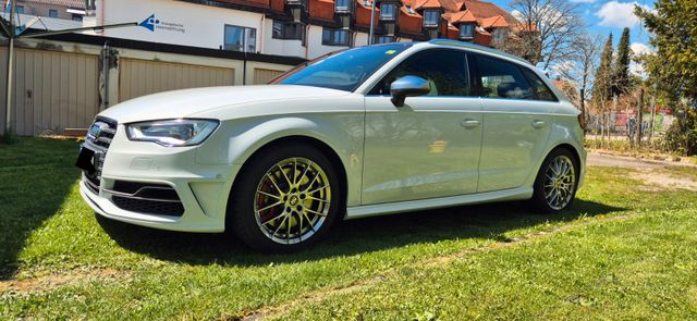 AUDI S3 8V 2.0 TFSI S tronic quattro gepflegt