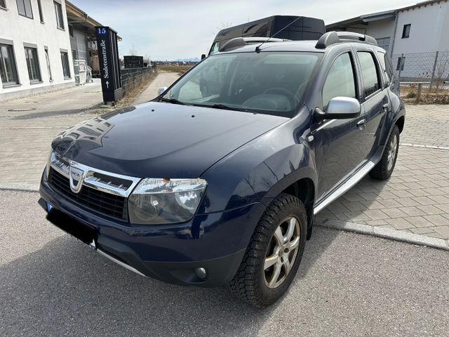 Dacia Duster I Laureate 4x4 Klima AHK Dachreling TÜV26