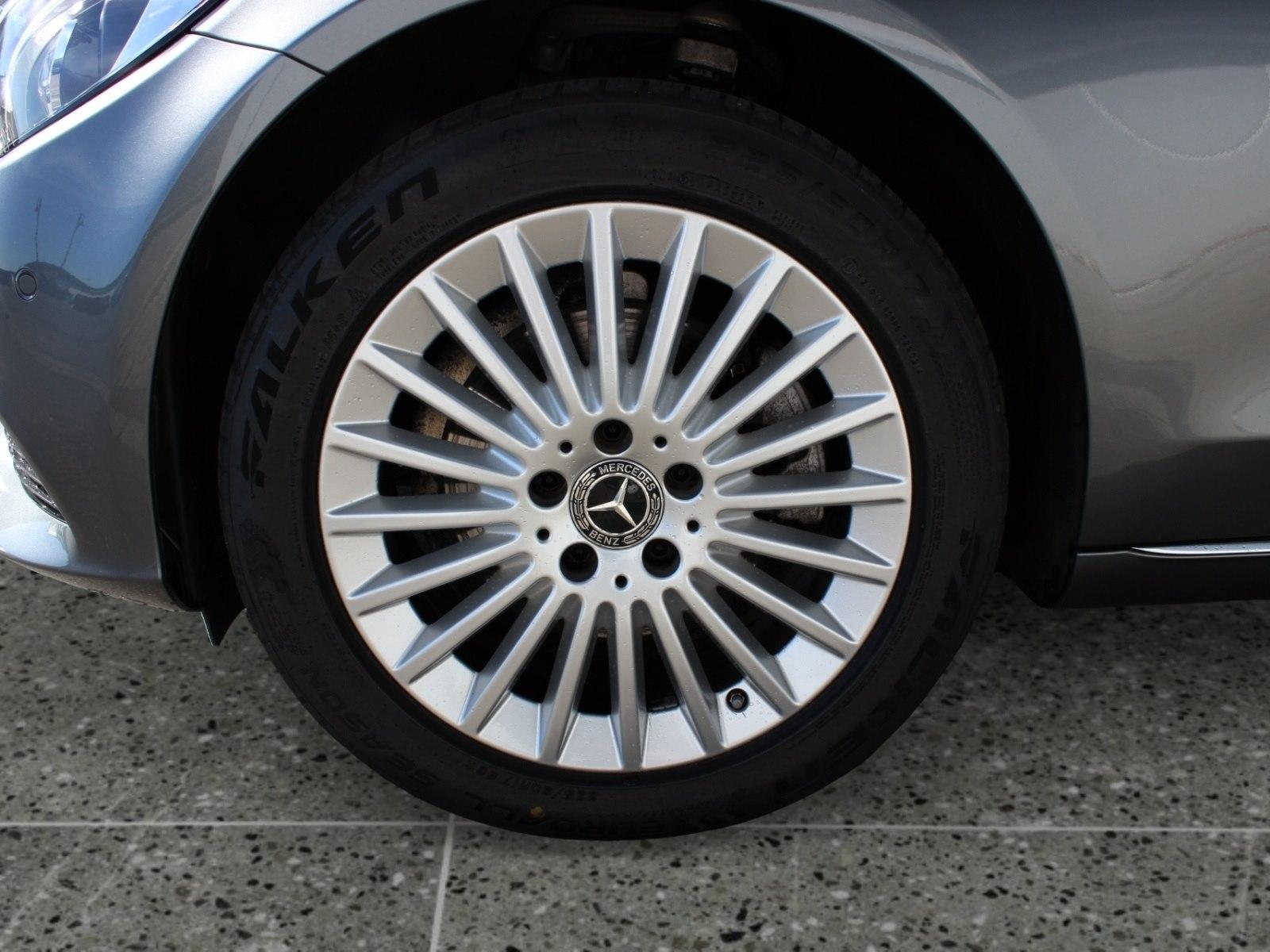 Mercedes-Benz C 200 T CGI "Navi LED SH