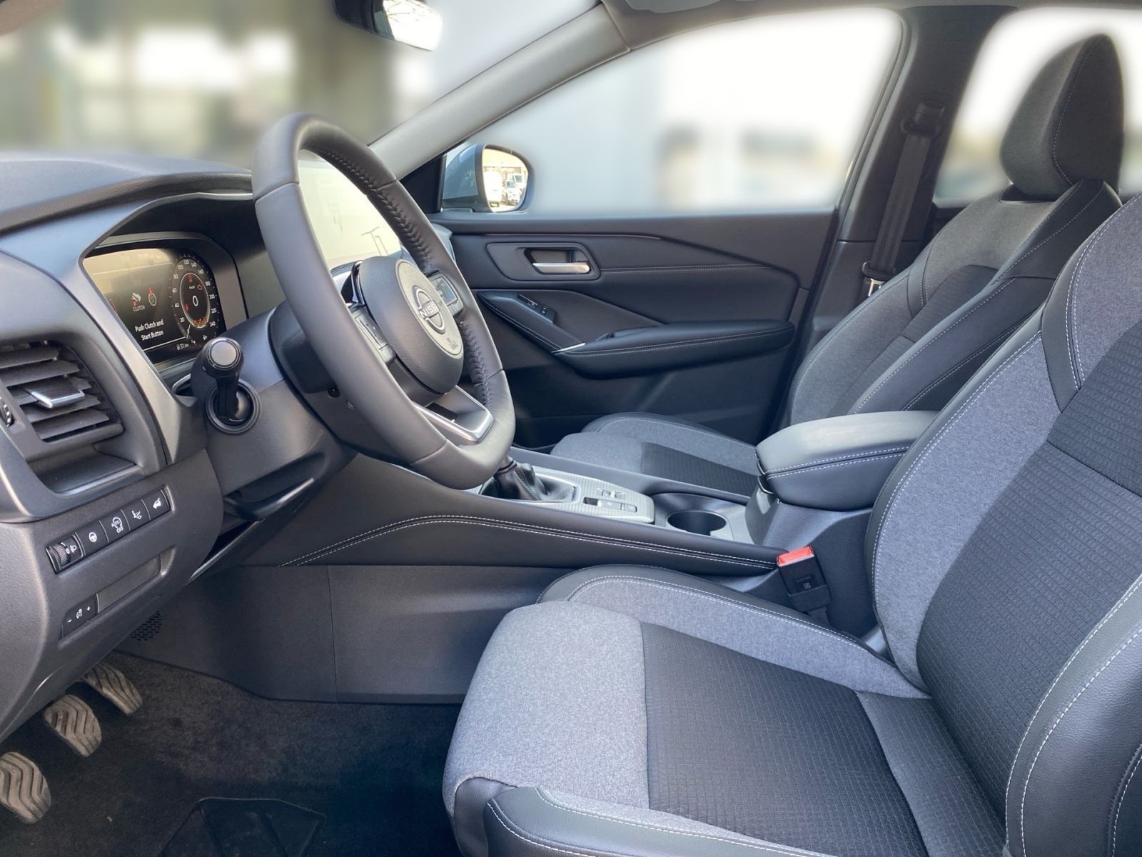 Fahrzeugabbildung Nissan Qashqai N-Connecta*NAVI*PDC*SHZ*KAMERA
