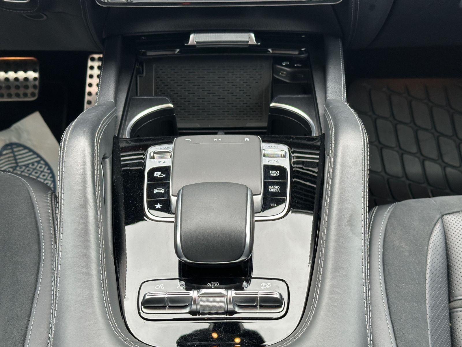 Fahrzeugabbildung Mercedes-Benz GLE 53 AMG 4Matic *1.Hand*Keyless*Memory*Night*