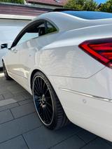 Mercedes-Benz TOP ! E 200 Sport Edition*PANO*KAMERA*LED - Mercedes-Benz: Sport Edition
