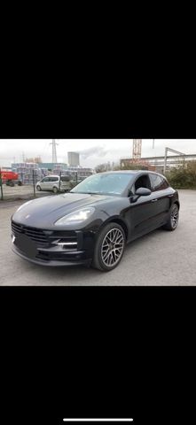 Porsche Macan Turbo