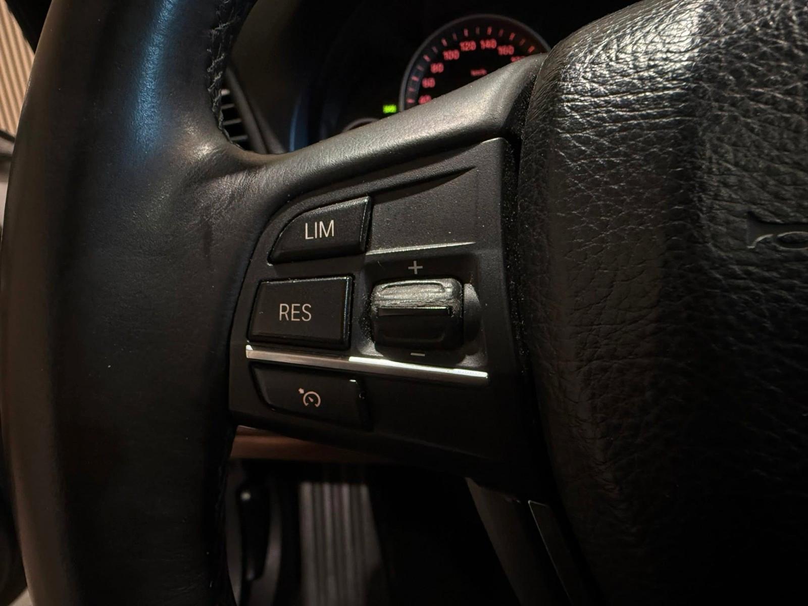 BMW 528 2011 — photo 15