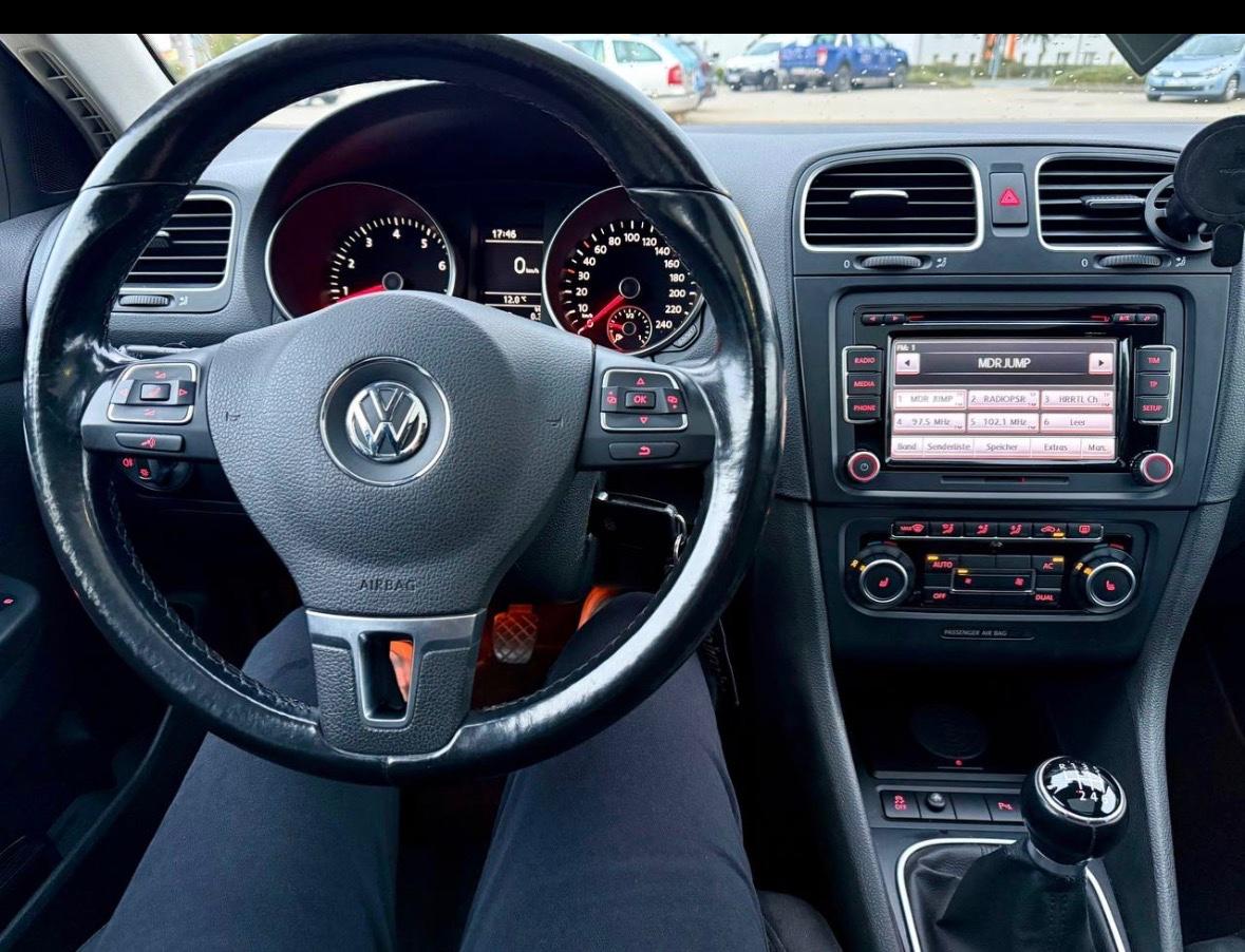 Volkswagen Golf 2011 — photo 15