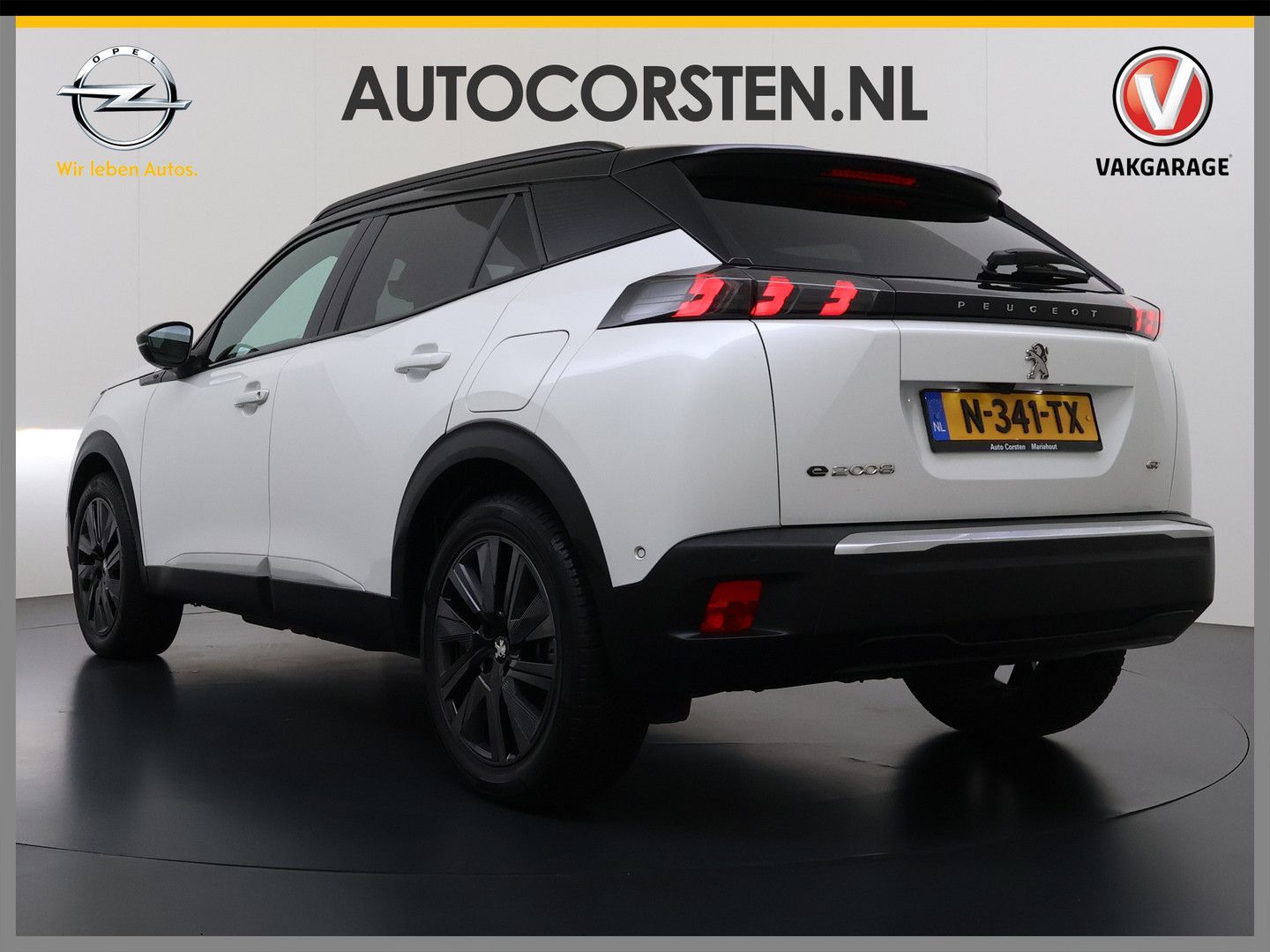 Peugeot e-2008 EV GT Pack SOH 90% panorama dach Adap.Cru imagem 2