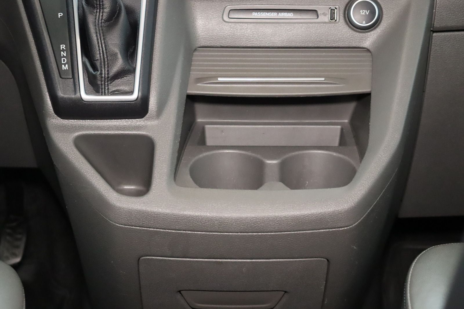 Fahrzeugabbildung Ford Tourneo Custom 2.0 L2 Lang Titanium Black Series