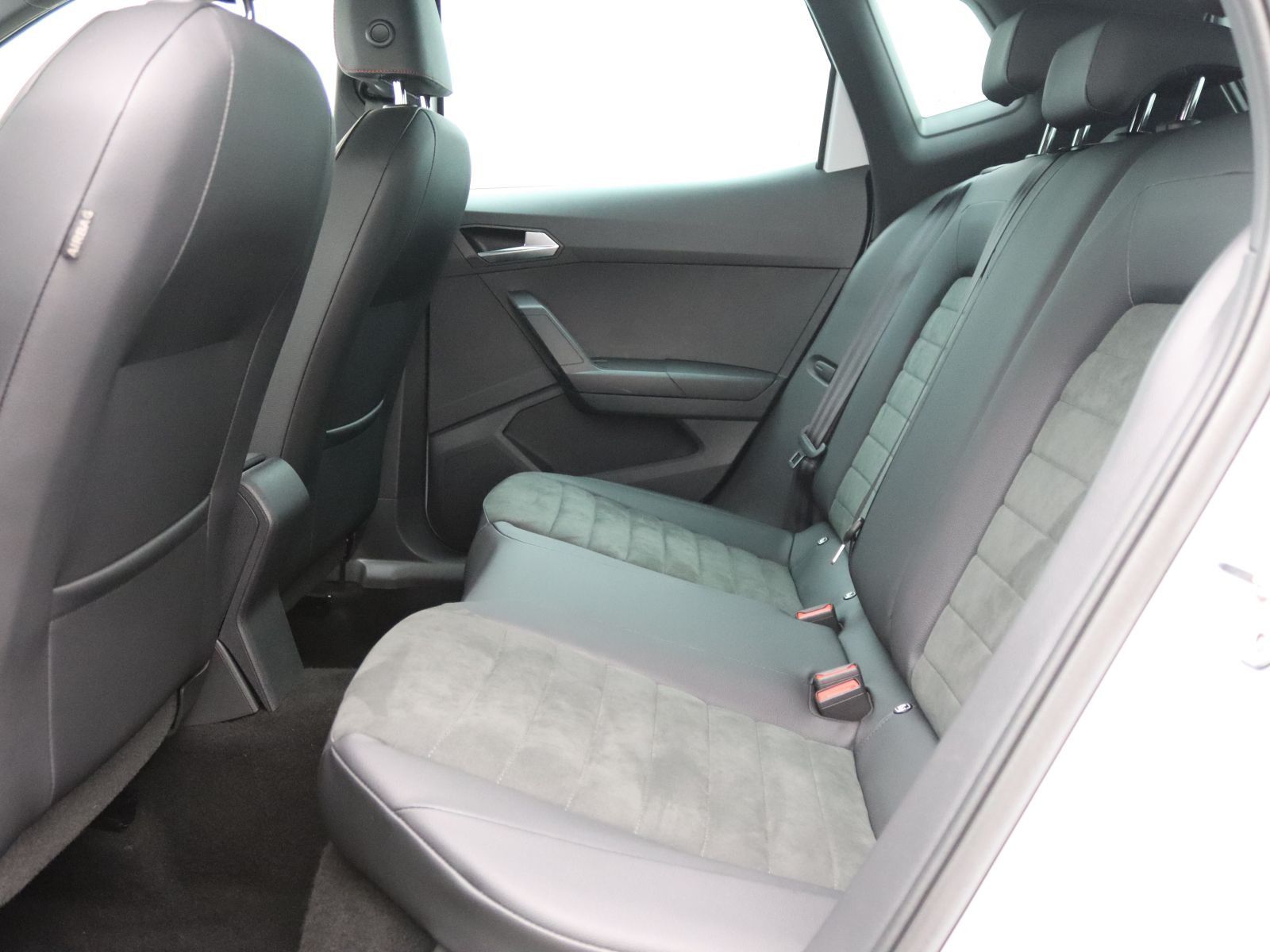 Seat Arona - Bild 11