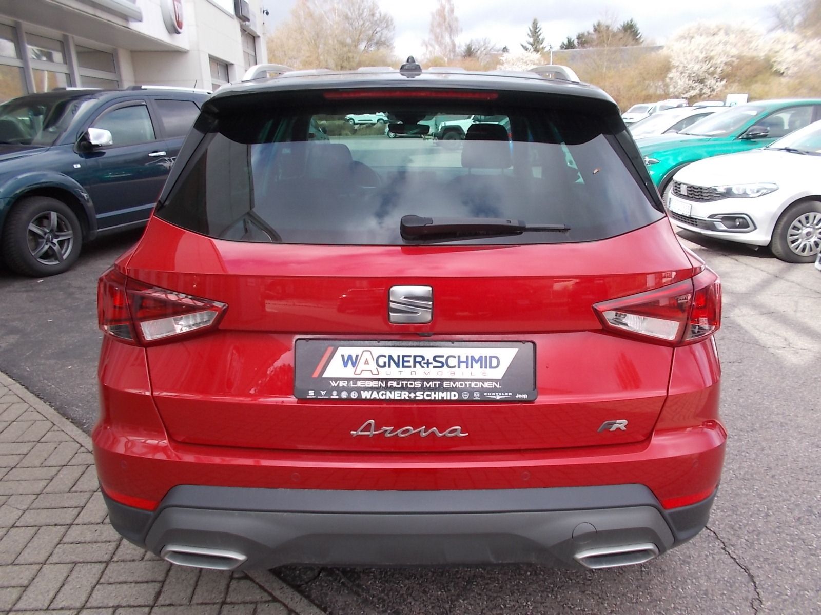 Fahrzeugabbildung SEAT Arona FR 1.0 TSI DSG + AC + wenig Kilometer