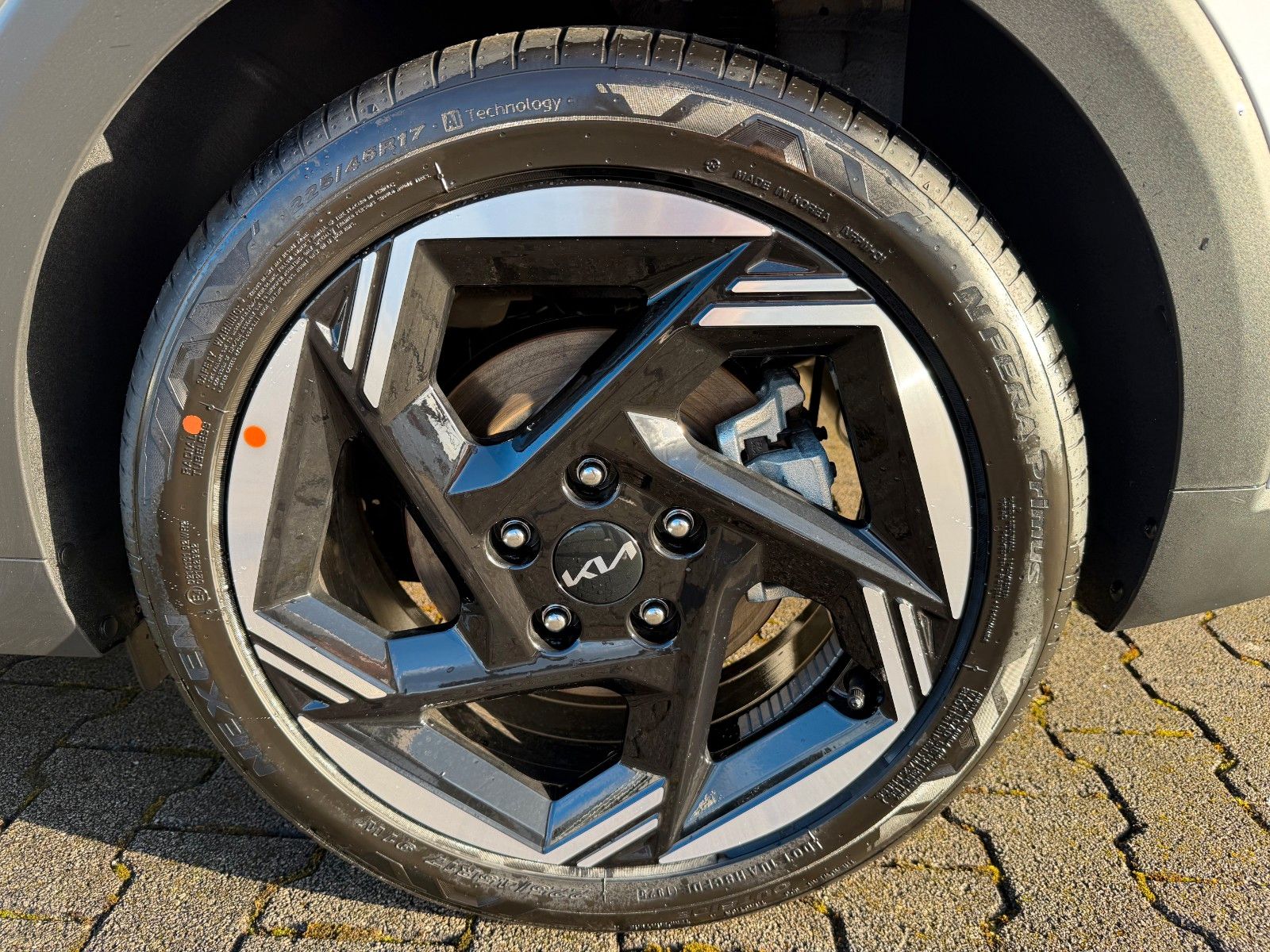 Fahrzeugabbildung Kia K4 1,6 T-GDI DCT Spirit Drive Wise Sound