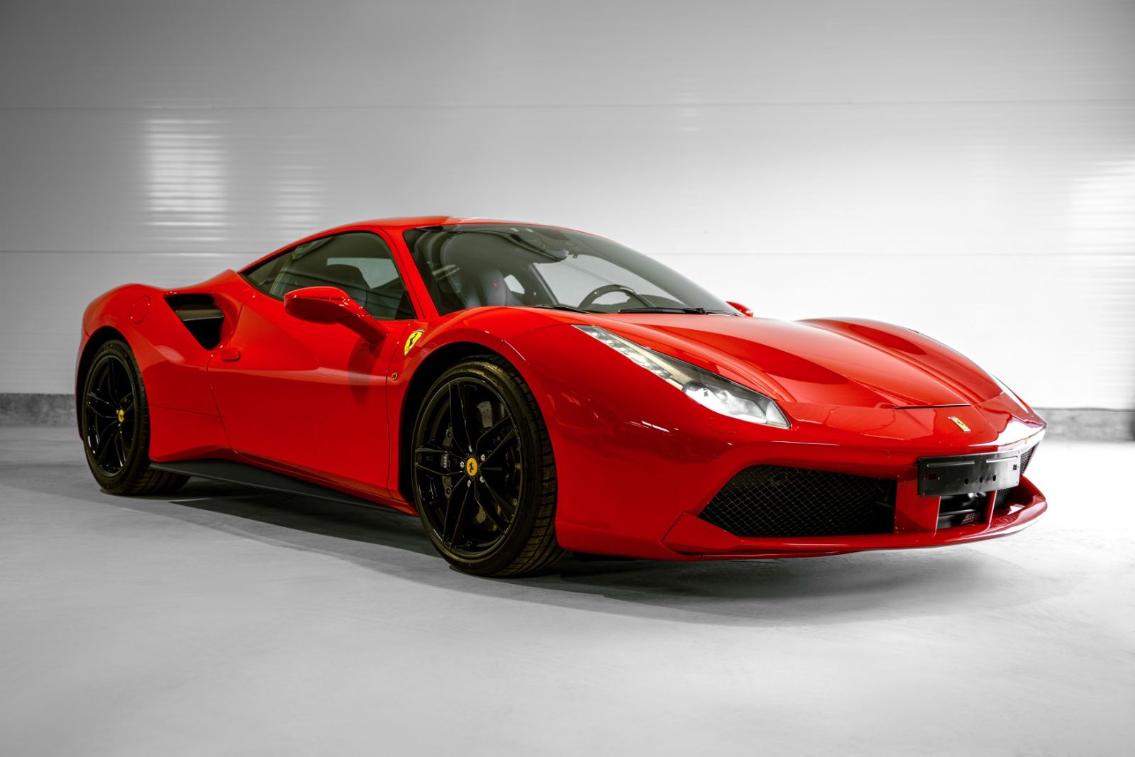 FERRARI 488 GTB