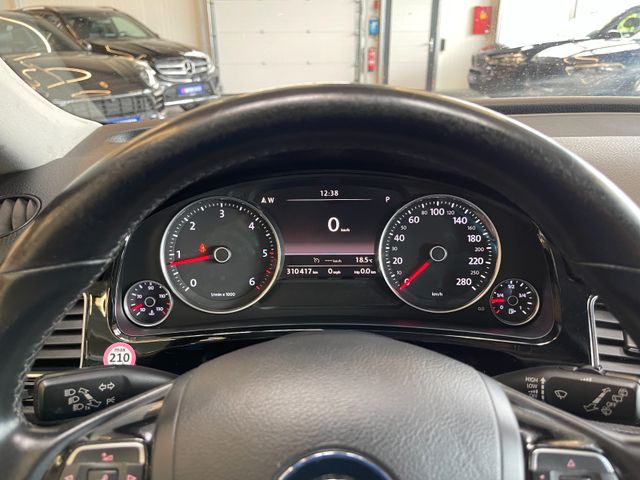Volkswagen Touareg V6 TDI BMT DSG *NAVI*XENON*LEDER*DAB*