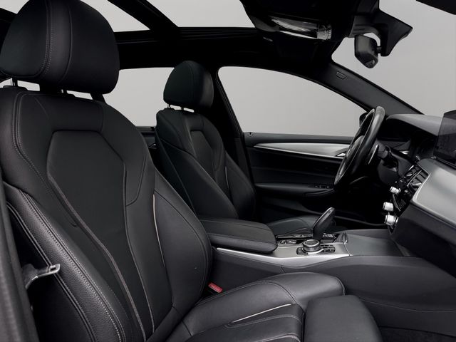 Foto Nummer 12: BMW 530e
