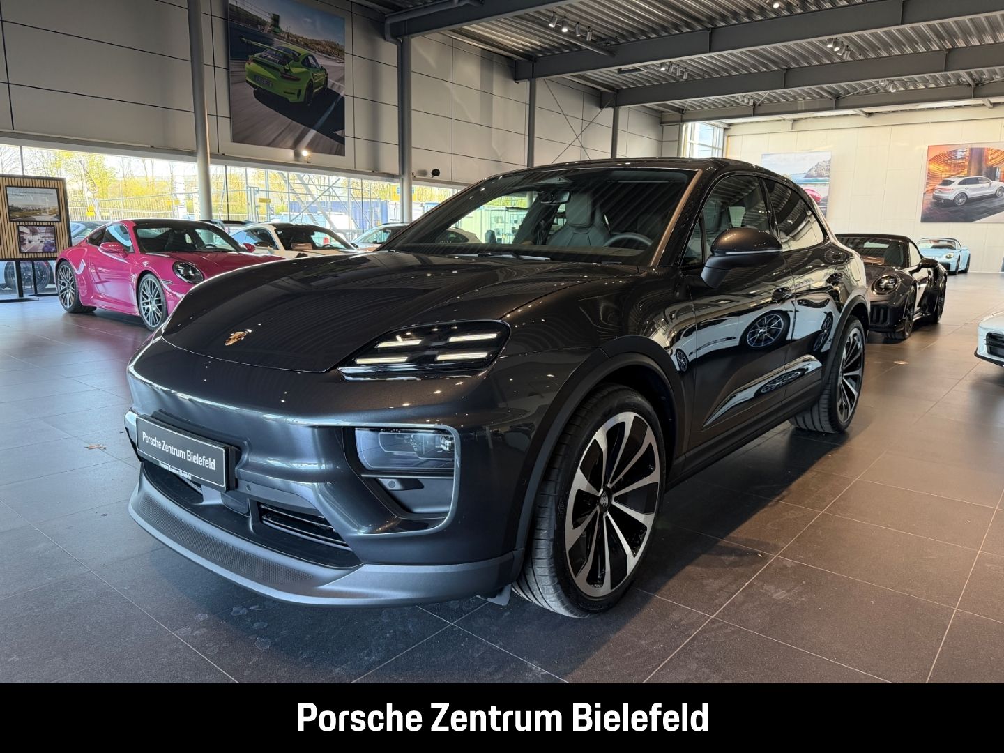 Porsche Macan 4 BOSE Luftfederung 22-Zoll Panoramadach