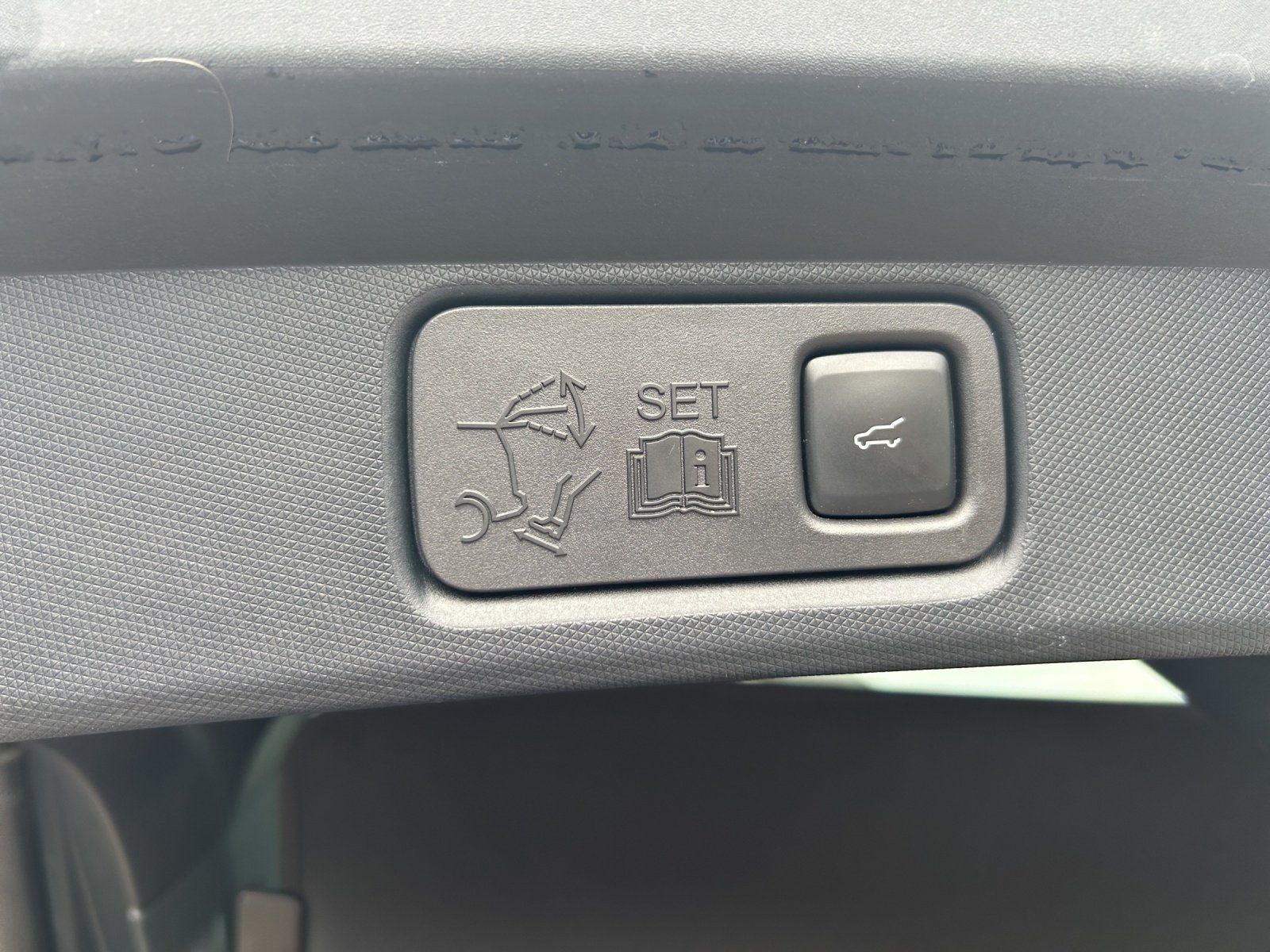 Fahrzeugabbildung Ford Ford Mustang Mach-E Extented Range