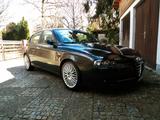 Alfa Romeo 147 TÜV/HU,Zahnriemen,Bremsen,Inspektion etc.NEU - Alfa Romeo 147