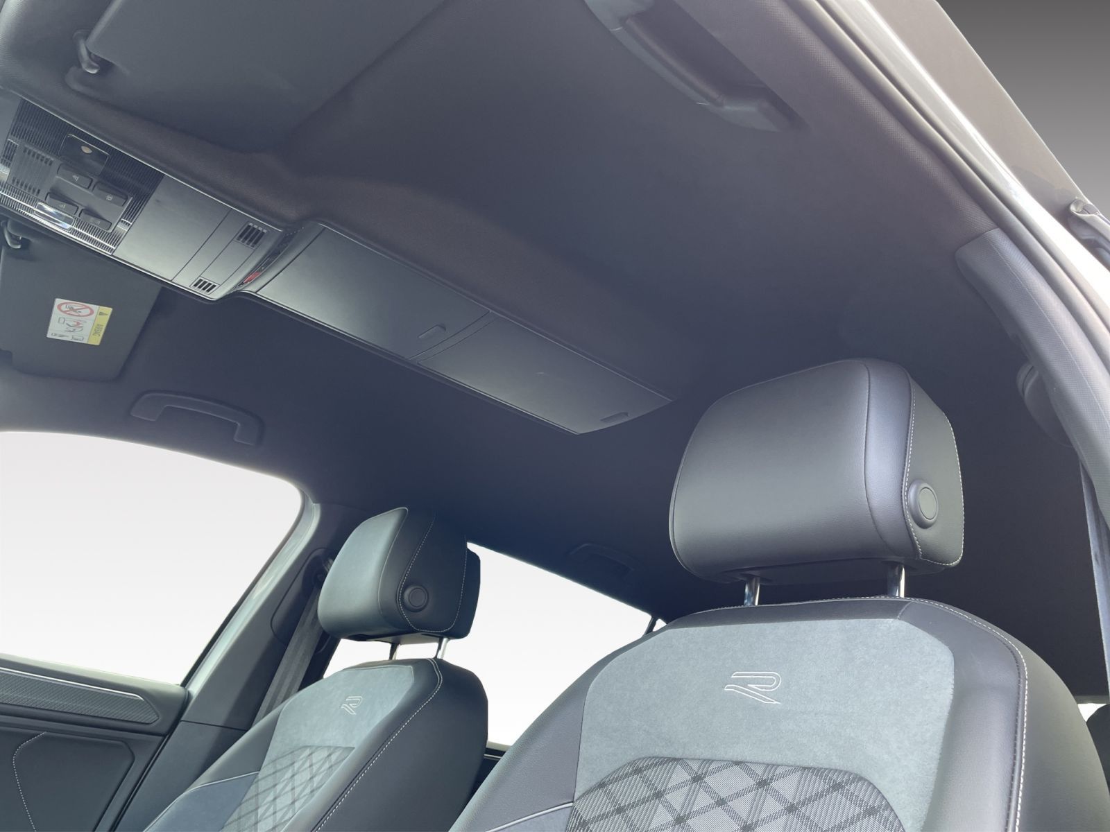 Volkswagen Tiguan Allspace - Bild 11