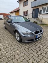 BMW 320d Touring - - BMW 320 aus 2010: Kombi, 320d
