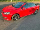 Volkswagen Golf 1.4 TSI 92kW BlueMotion Tech. Cabriolet - - mit Benzin-Antrieb: Rot, Vollleder, Cabrio