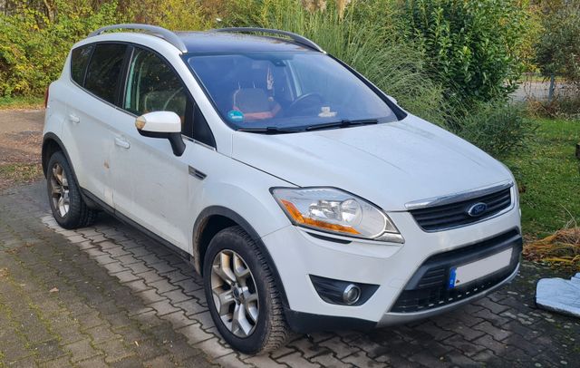 Ford Kuga 2,0 TDCi 4x4 120kW Titanium Titanium