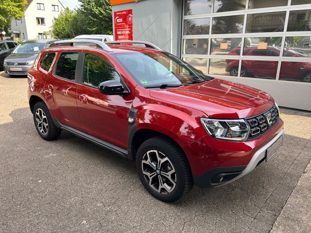 Fahrzeugabbildung Dacia Duster II Celebration+CarPlay+Navi+AllwLM+Kamera