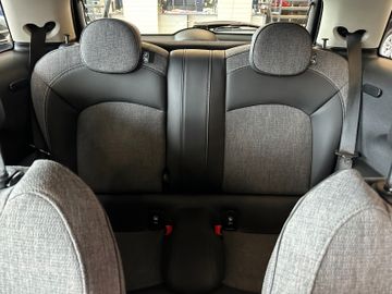 MINI COOPER *ACC*PDC*NAVI*LED*ScheckHeft*
