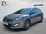 Hyundai i30cw 1.6 GDI 6-MT FIFA World Cup Edition - Hyundai i30: Cw