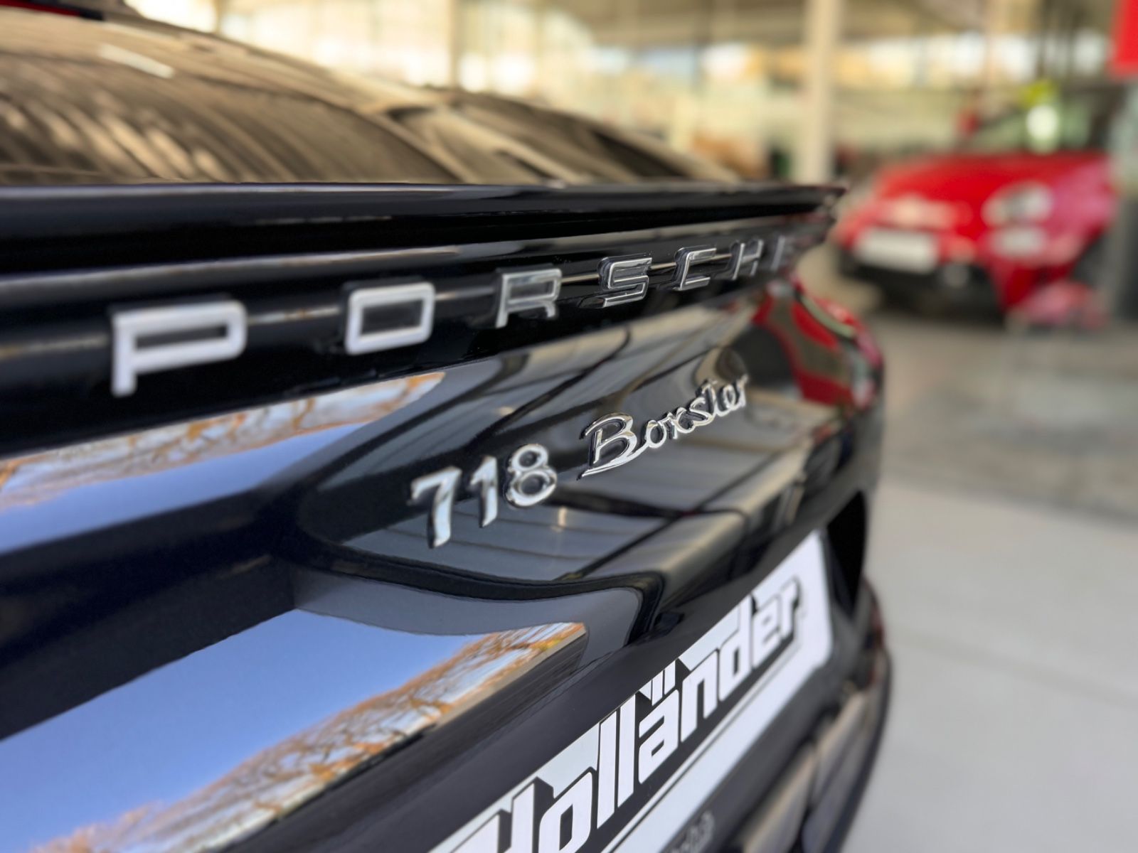 Fahrzeugabbildung Porsche 718 Boxster 2.0 "Bi-Xenon PASM Sport-Auspuff"