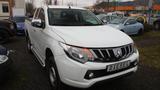 Mitsubishi L200 2,5l DPF Club Cab 4WD - Mitsubishi L200: Club Cab