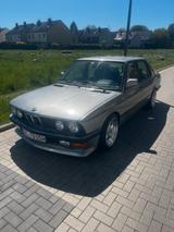 BMW 520 I E28 H Zulassung tüv neu - BMW 520 aus 1987