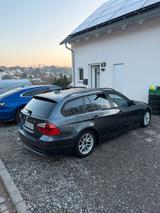 BMW e91 320d - BMW 320 aus 2007: Kombi, 320d