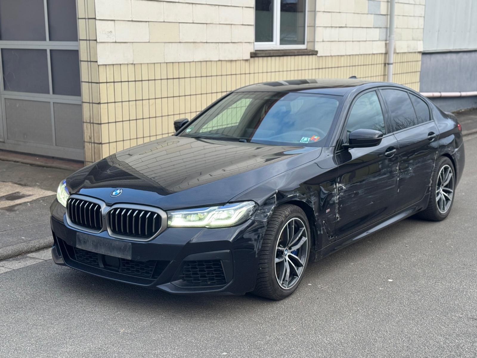 BMW M550 i xDrive LCI M-Paket Euro 6 Harmann LED HUD