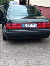 Audi V8 4,2 bitte Infos lesen TÜV bei VK Neu - Audi V8: Allradantrieb