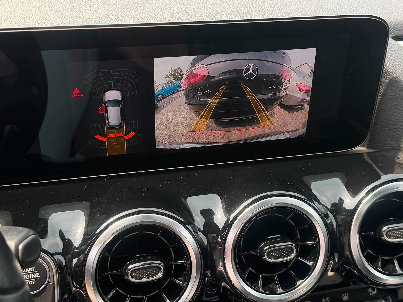 Fahrzeugabbildung Mercedes-Benz GLA 250 e, Style,T.Leder,Navi,LED,SH,Kamera,Pano