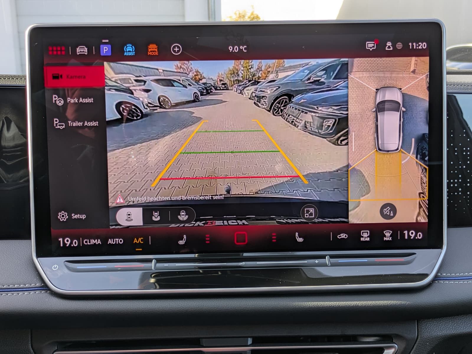 Fahrzeugabbildung Volkswagen Tiguan 2.0 TDI 4M R-Line PANO*H&K*AHK*MATRIX*20"