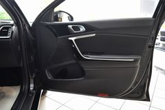 KIA cee'd 1.6 CRDI Sportswagon~Automatik~CarPlay~AHK