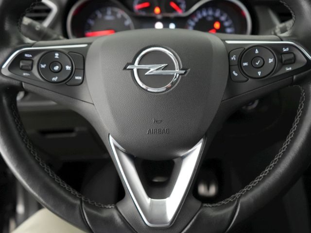 Grandland X ULTIMATE 1.6 TURBO+NAVI+HIFI-SYSTEM-