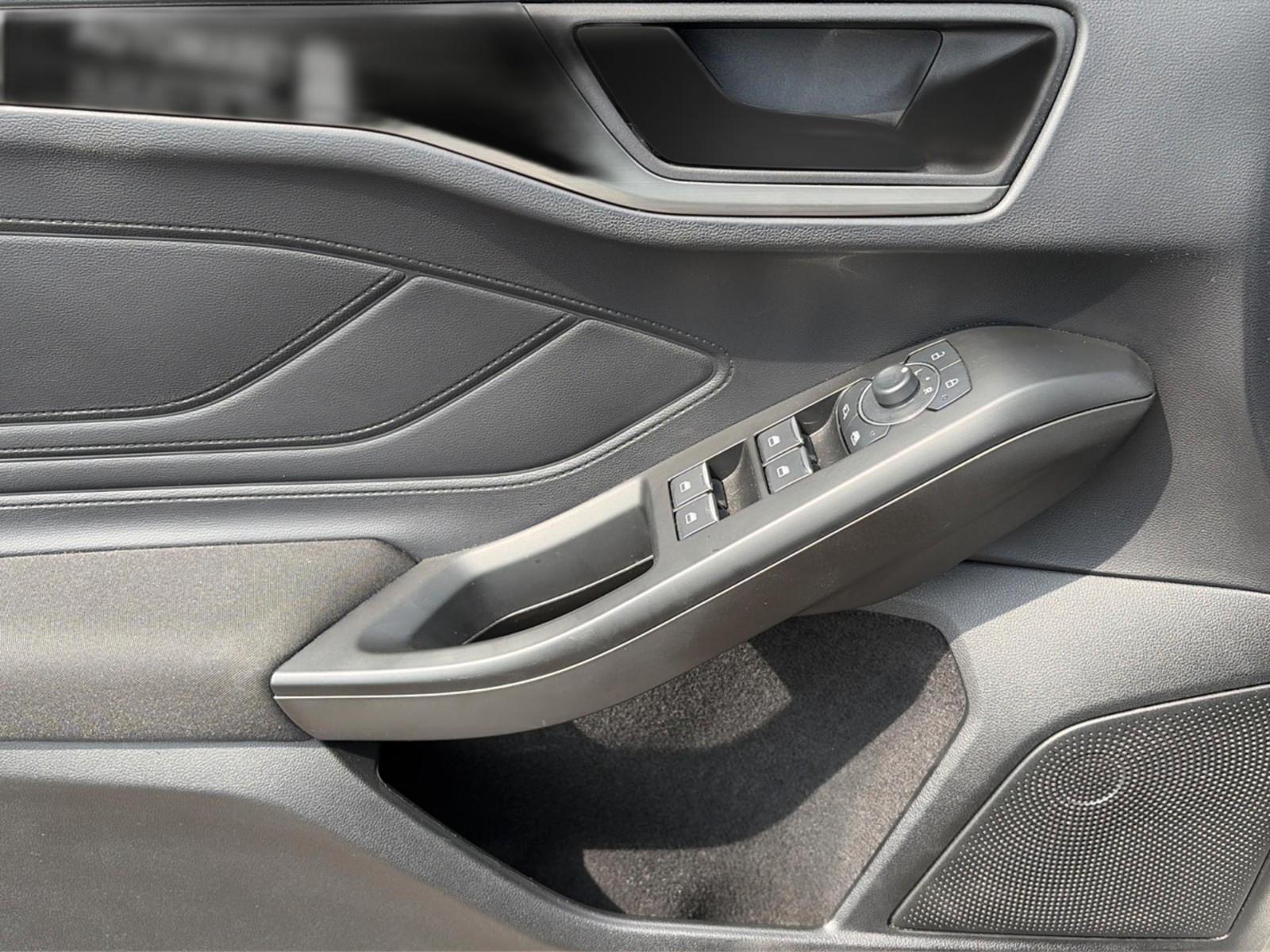 Ford Focus Titanium Navi+*LED*130 Focuse vorhanden***, миниатюра 28