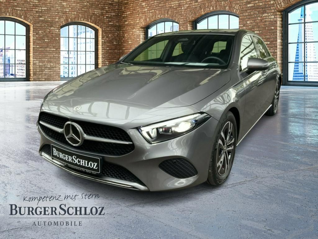 MERCEDES-BENZ A 200 d DISTRO/AHK/MULTIBEAM/NAVI